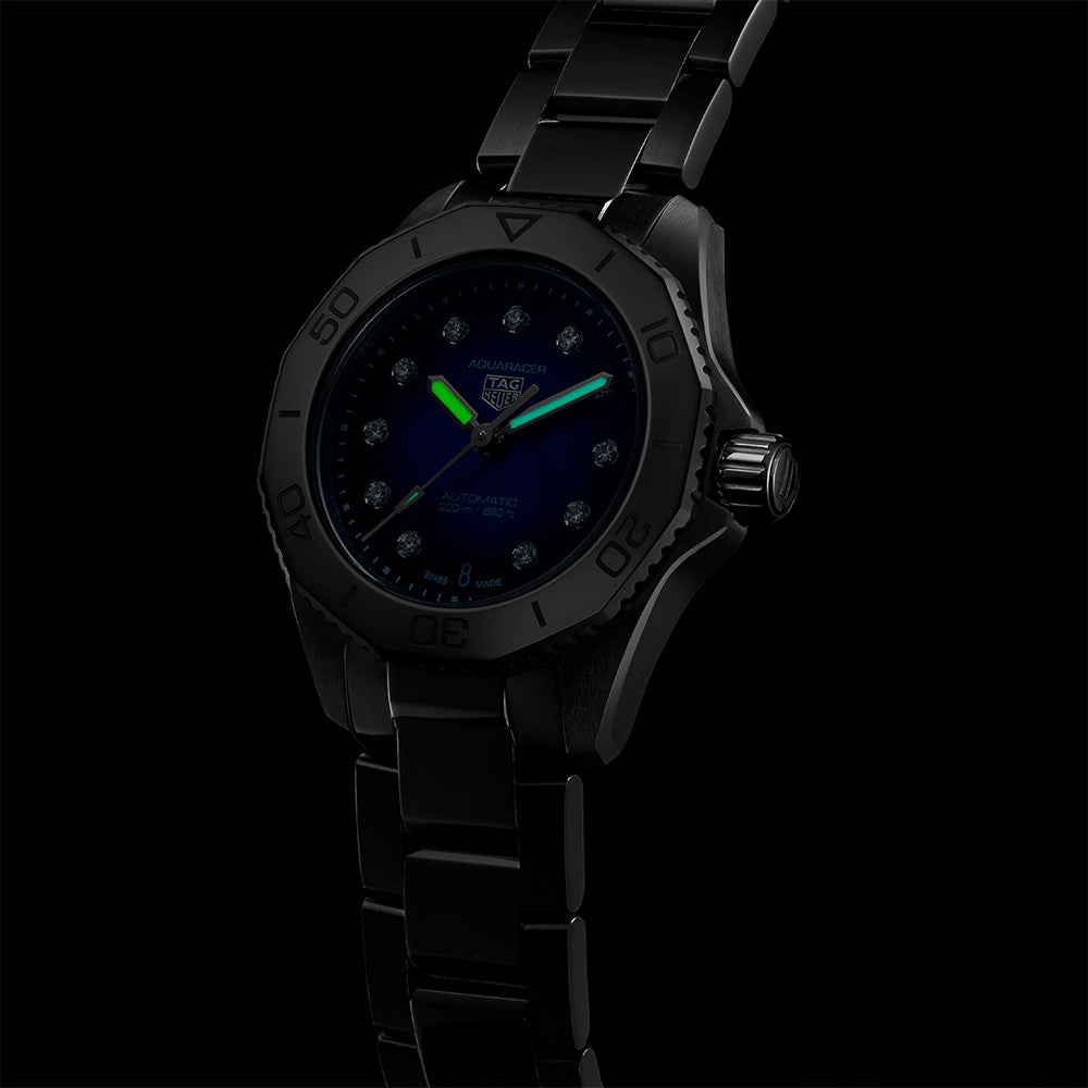 アクアレーサー プロフェッショナル200 デイト 自動巻 30mm WBP2411.BA0622