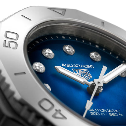 アクアレーサー プロフェッショナル200 デイト 自動巻 30mm WBP2411.BA0622