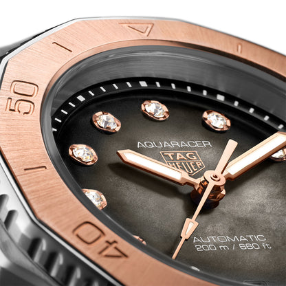 アクアレーサー プロフェッショナル200 自動巻 30mm WBP2451.FT6200