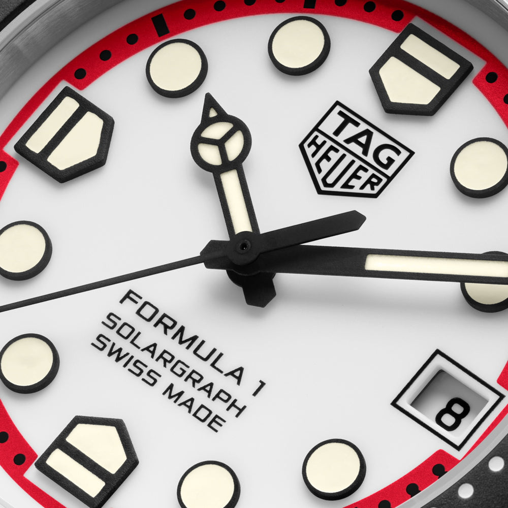 フォーミュラ1 ソーラーグラフ ソーラークォーツ 38ｍｍ WBY1161.FT8086
