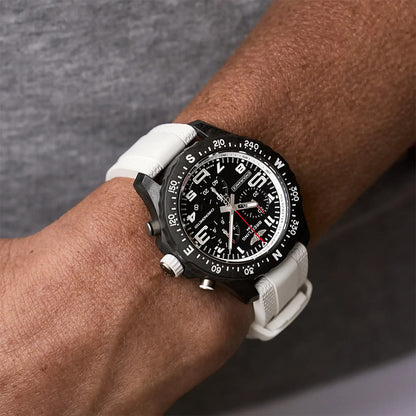 プロフェッショナル エンデュランス プロ 38mm クォーツ X83310A71B1S1
