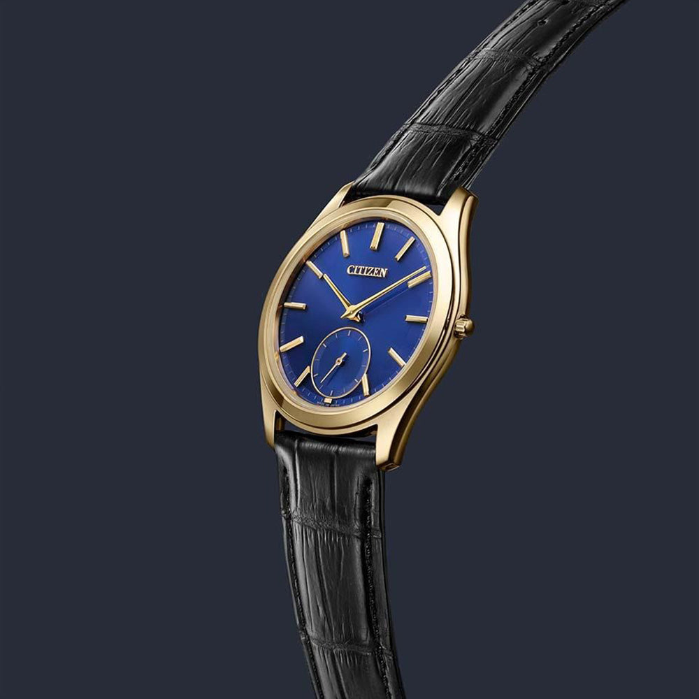 お話し中　2022年製 Eco-Drive One 世界限定250本 エコ・ドライブ BY1000-51L AQ5022-02L