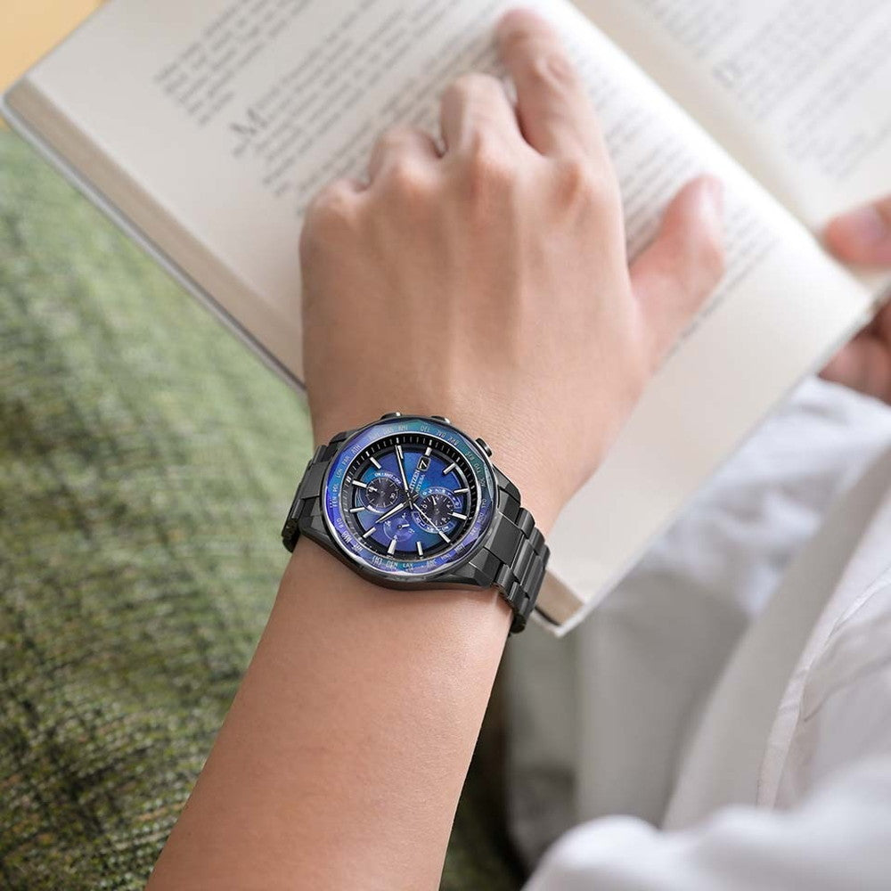 ファンネル　有頂天ブルー　アクリスタスリム　45mm シチズン ATTESA ACT Line ブラックチタン™シリーズ エコ・ドライブ