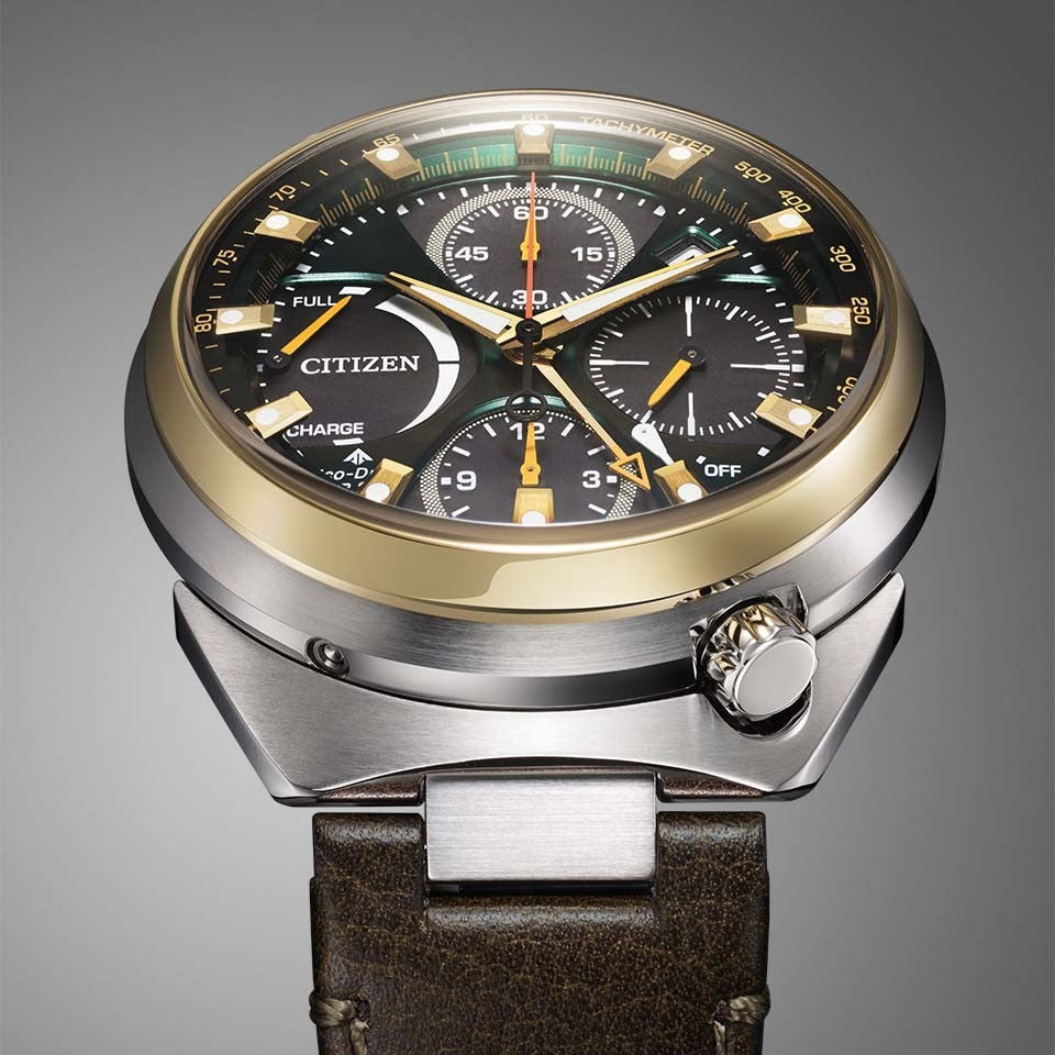 世界限定5,000本 エコ・ドライブ 50周年限定モデル TSUNO CHRONO LAND AV0104-06W シチズン