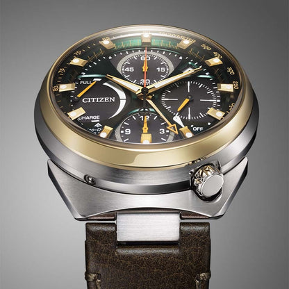 世界限定5,000本 エコ・ドライブ 50周年限定モデル TSUNO CHRONO LAND AV0104-06W シチズン