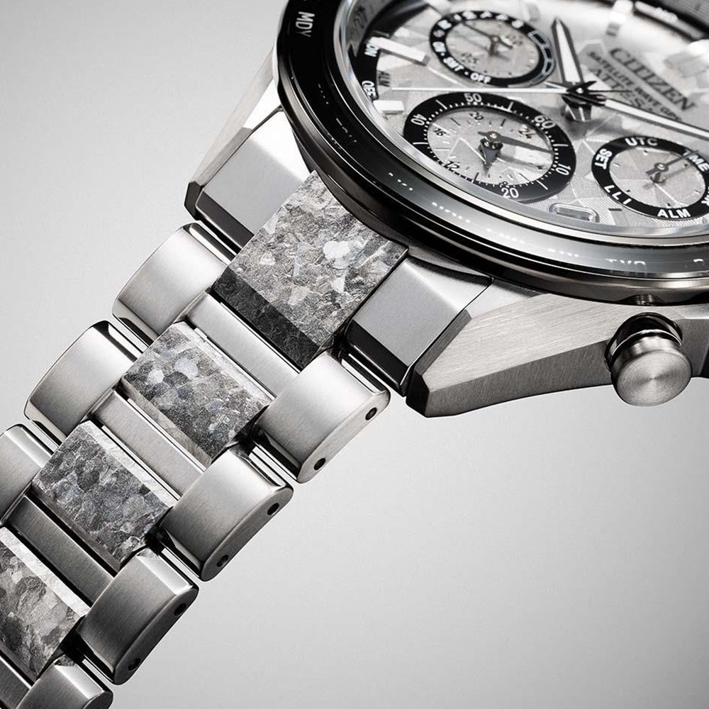 シチズン 腕時計　アテッサ　エコドライブ　チタニウム　used品 ATTESA 世界限定2,200本 ACT Line Platinum Shine Collection エコ