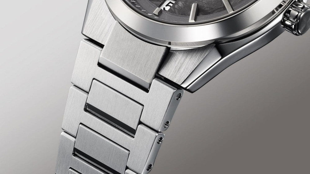 EDIFICE フォージドカーボン AUTOMATIC 自動巻き EFK-100YCD-1AJF