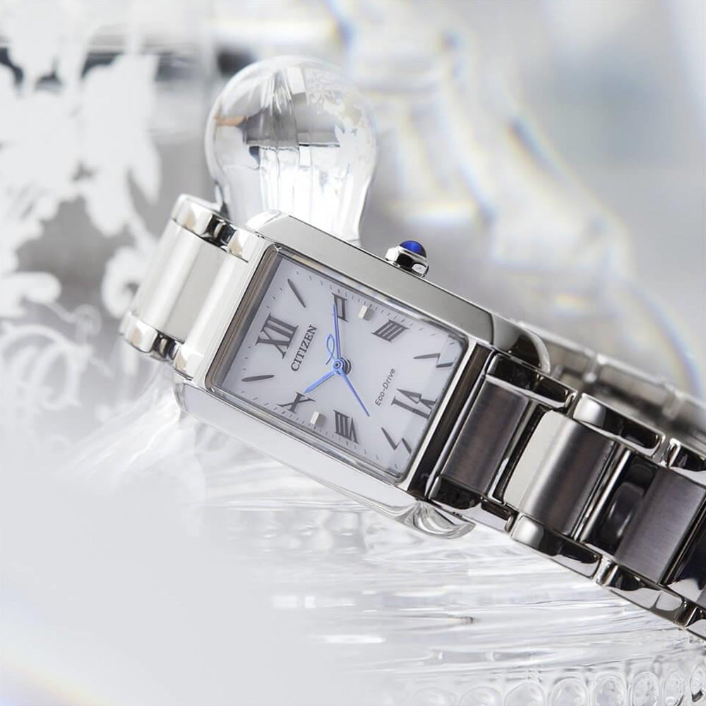 SQUARE Collection エコ・ドライブ EW5620-55A シチズン