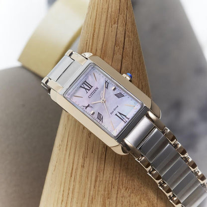 SQUARE Collection エコ・ドライブ EW5624-54Y シチズン