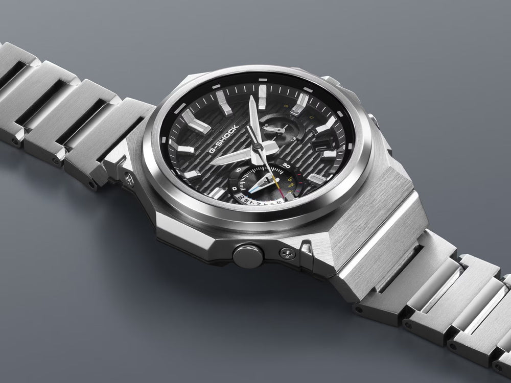 ジーショック G-STEEL GST-B1000 Series タフソーラー Bluetooth搭載
