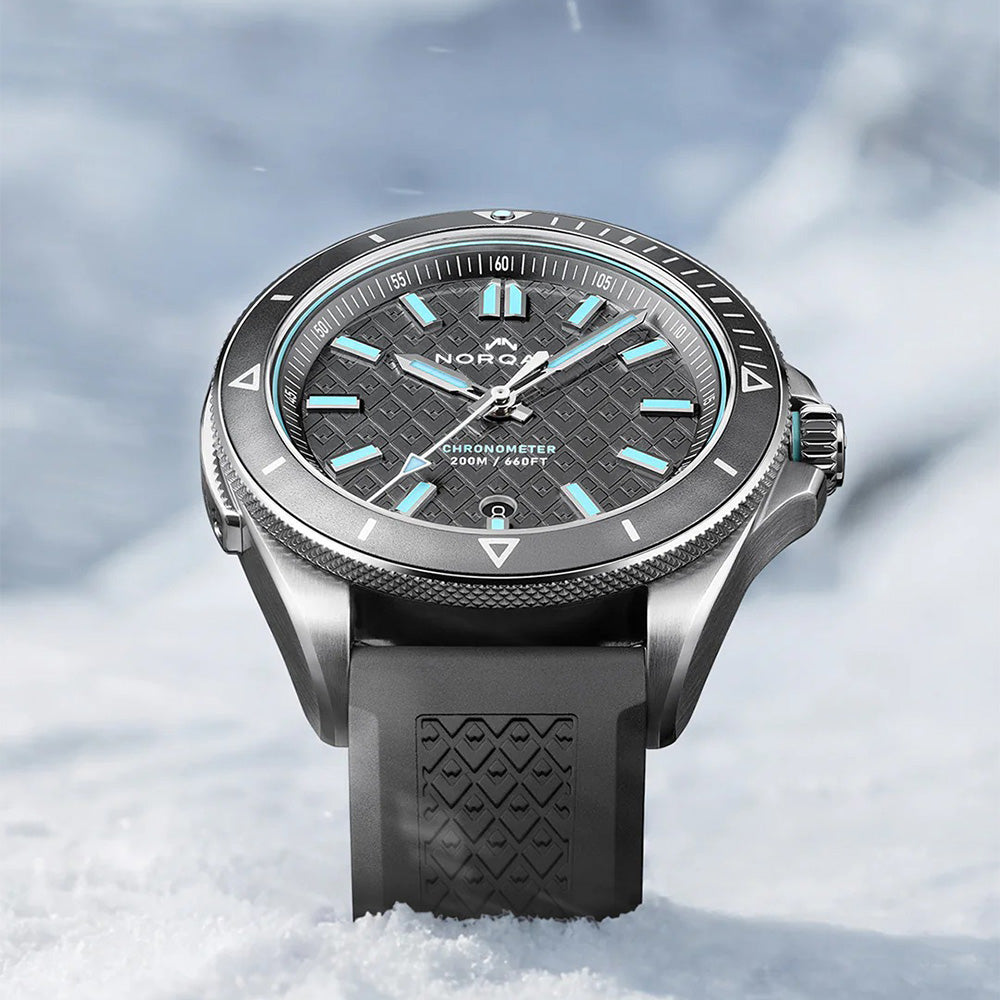 アドベンチャー グレー 自動巻き  40mm N1300.08S01.G01.R01