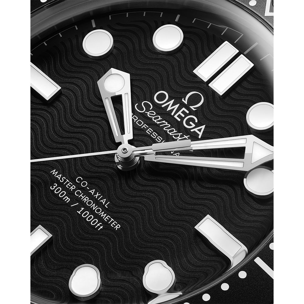 オメガ シーマスター ダイバー 300M 自動巻き 42mm 210.32.42.20.01.00