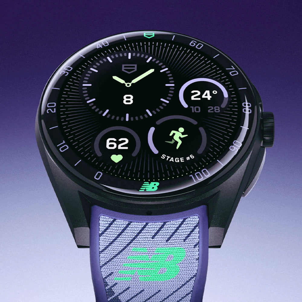 スペシャルエディション  タグ・ホイヤー コネクテッド キャリバーE5 40ｍｍ × ニューバランス エディション SBT8082.EB0394