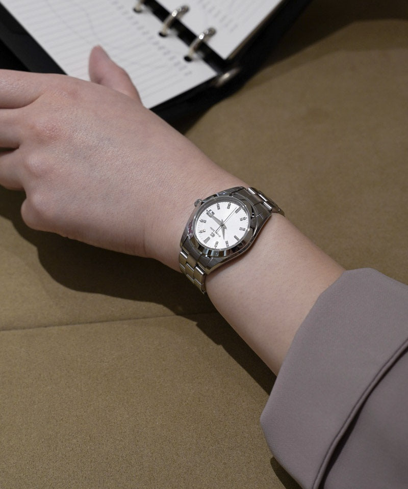 4Jクオーツ STGF273