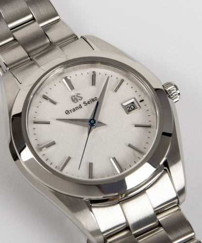 4Jクオーツ 雪白 STGF359