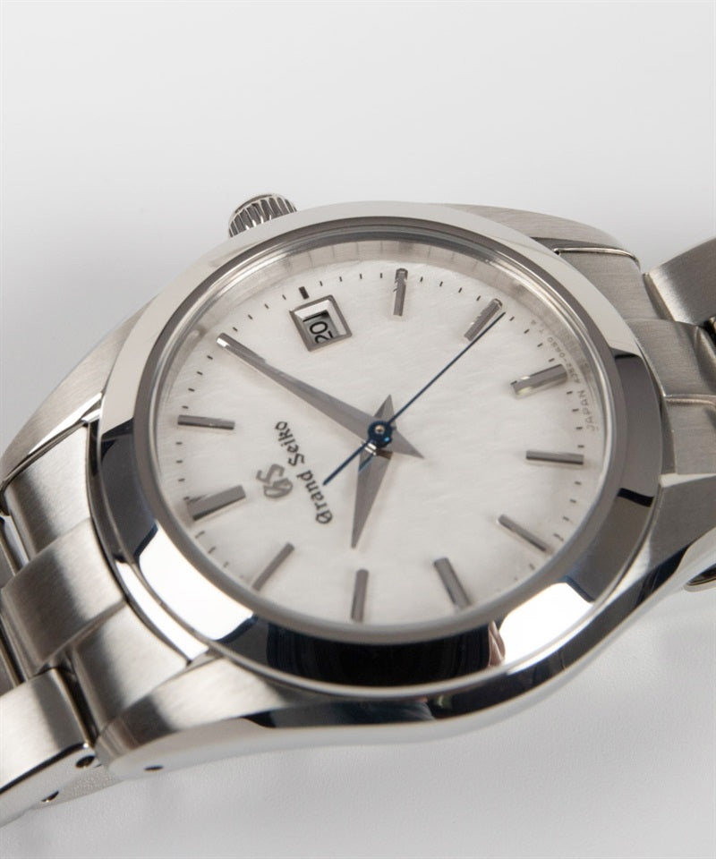 4Jクオーツ 雪白 STGF359