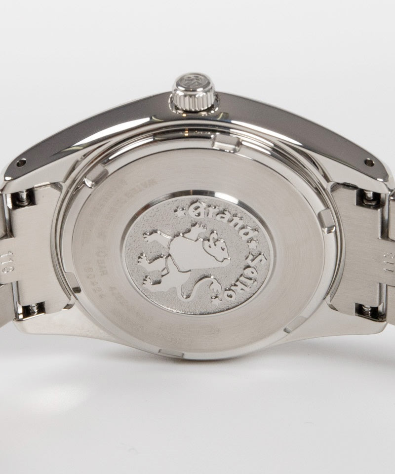 4Jクオーツ 雪白 STGF359