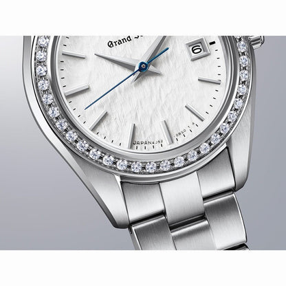 4Jクオーツ 雪白 STGF385