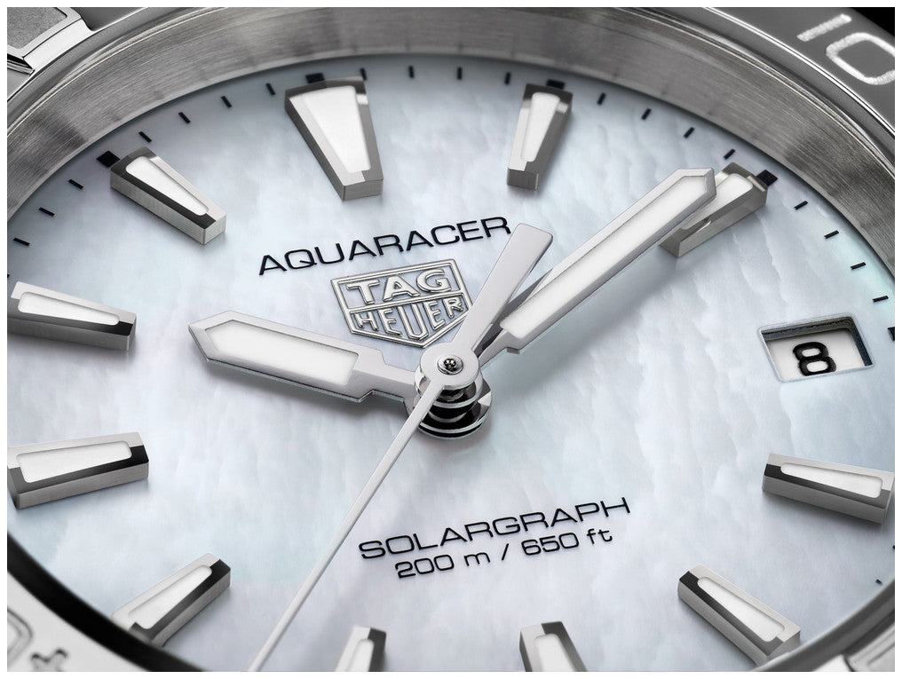 アクアレーサー プロフェッショナル200 ソーラーグラフ ソーラークォーツ WBP1312.BA0005