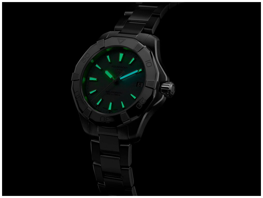 アクアレーサー プロフェッショナル200 ソーラーグラフ ソーラークォーツ WBP1312.BA0005