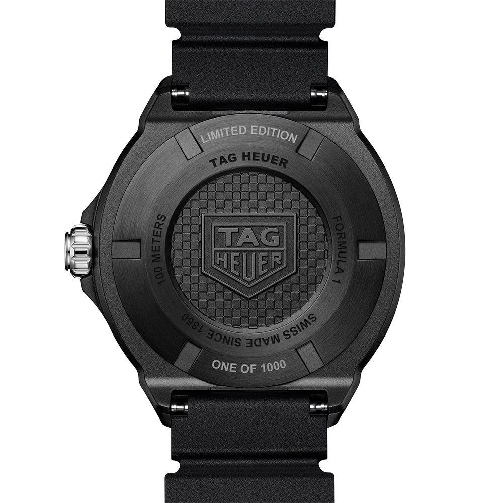 リミテッドエディション フォーミュラ1 ソーラーグラフ ソーラークォーツ 38ｍｍ WBY111D.FT8084